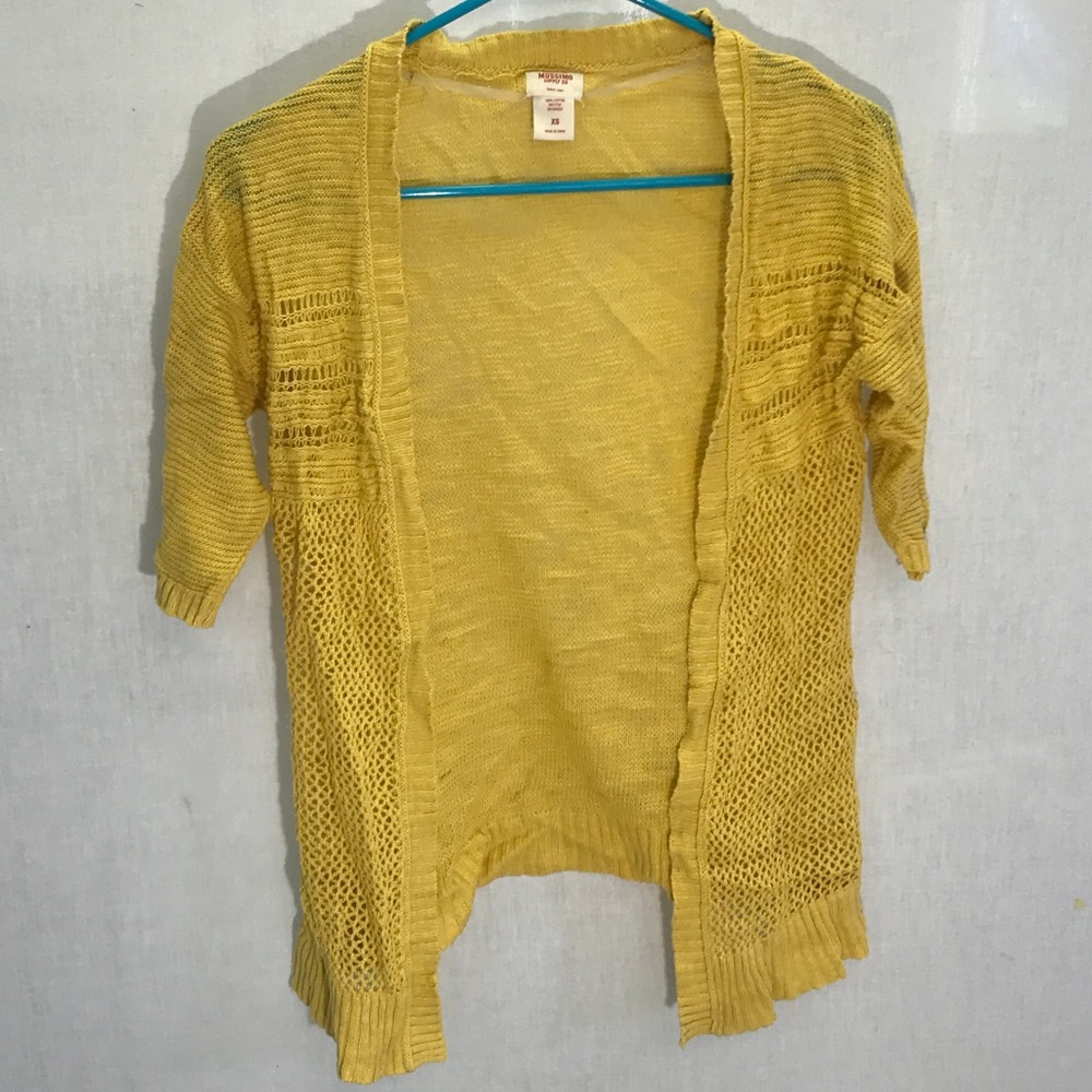 Super cute yellow cardigan